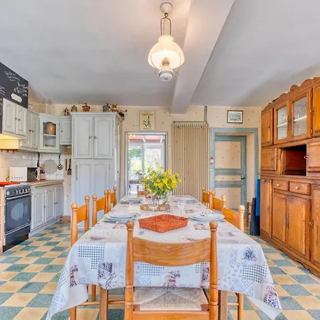 Vakantiehuis Amazing Home In Bosset *