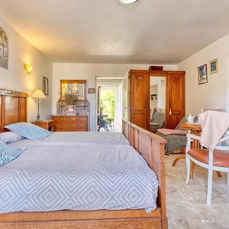 Amazing Home In Bosset Vakantiehuis Bosset