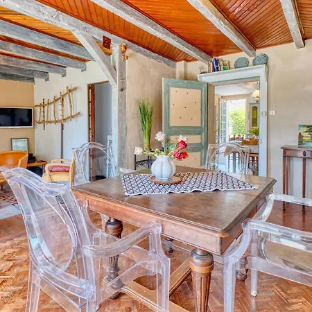 Gorgeous In Holiday home
