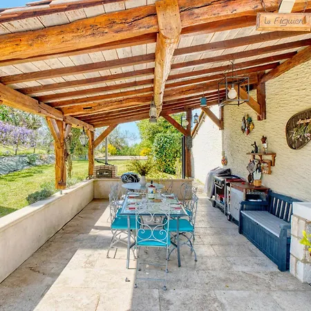 Amazing Home In Bosset Vakantiehuis *